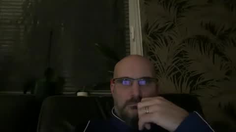 bcbg68 online show from 12/17/25, 06:36