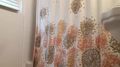 bcfalcon69 online show from 04/28/26, 08:03