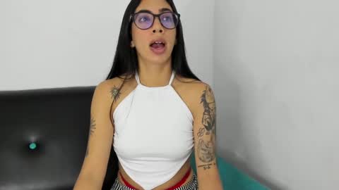 Snapshot of bdanevil chatting on 12/10/24, 02:39 daniela villamizar online show from 12/10/24, 02:39
