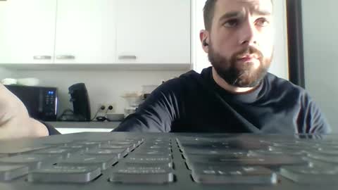 bdemwi2588 online show from 01/10/25, 10:06