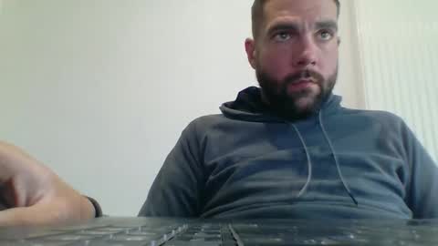bdemwi2588 online show from 05/06/26, 08:19