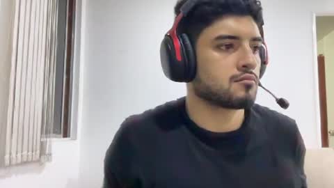 bdever7 online show from 04/18/26, 01:42