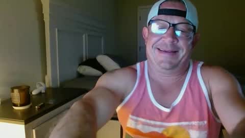 bdon1977 online show from 09/09/25, 02:33