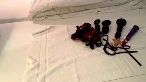 bdsm_toyboy online show from 11/26/25, 07:26