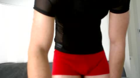 Snapshot of beach4444 chatting on 03/08/26, 12:53 beach4444 online show from 03/08/26, 12:53