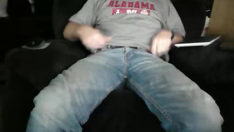 Snapshot of beachguy38 chatting on 01/10/26, 05:37 beachguy38 online show from 01/10/26, 05:37