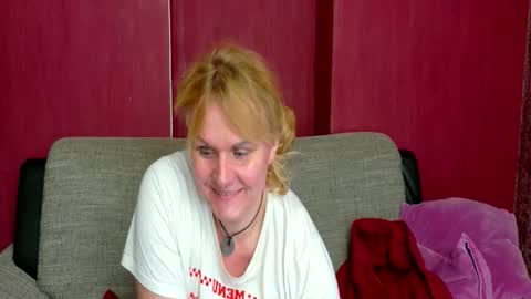 Bea online show from 05/24/26, 04:28