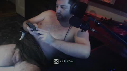 Snapshot of beanticklerr chatting on 02/02/25, 01:23 beanticklerr online show from 02/02/25, 01:23