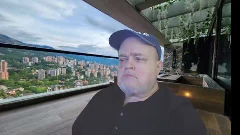 Dookie online show from 10/04/25, 06:17