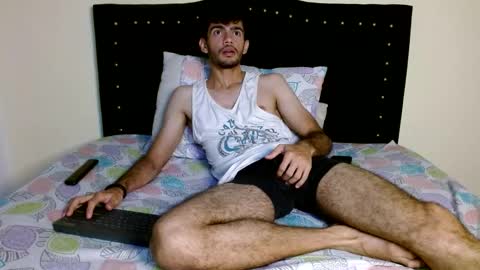 Snapshot of bear_97s chatting on 03/09/25, 12:10 Pipe online show from 03/09/25, 12:10