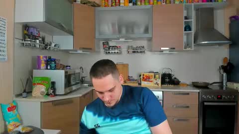 Snapshot of bear_beer130 chatting on 03/26/26, 06:35 bear_beer130 online show from 03/26/26, 06:35