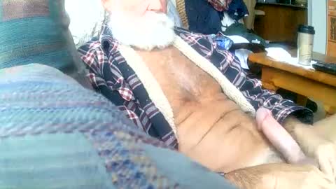beardbushy online show from 02/03/25, 04:31
