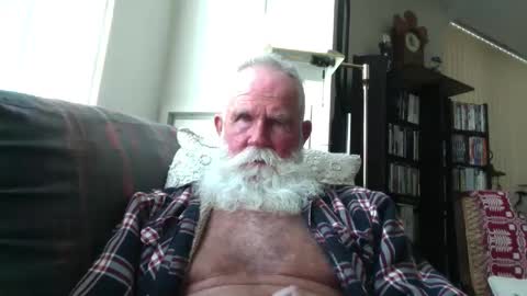 beardbushy online show from 09/21/25, 03:46