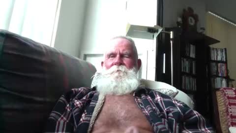 beardbushy online show from 09/22/25, 06:32