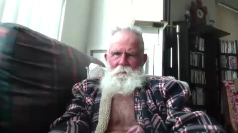 beardbushy online show from 10/08/25, 01:42