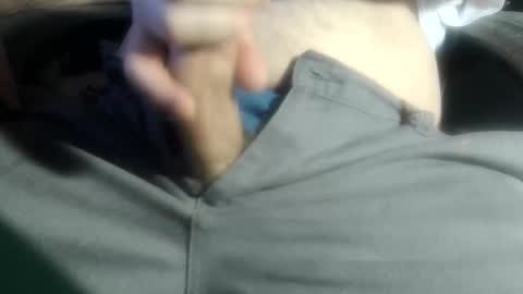 Snapshot of beardhard247 chatting on 11/09/25, 04:11 beardhard247 online show from 11/09/25, 04:11