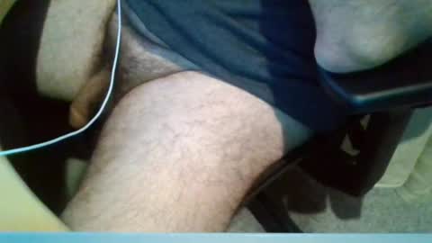 Snapshot of bearyuncut chatting on 06/16/26, 02:41 bearyuncut online show from 06/16/26, 02:41