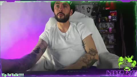Snapshot of beastbxy chatting on 12/28/24, 10:58 beast bxy online show from 12/28/24, 10:58