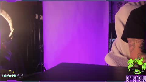 Snapshot of beastbxy chatting on 01/16/25, 09:48 beast bxy online show from 01/16/25, 09:48