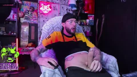 Snapshot of beastbxy chatting on 03/11/25, 07:15 beast bxy online show from 03/11/25, 07:15