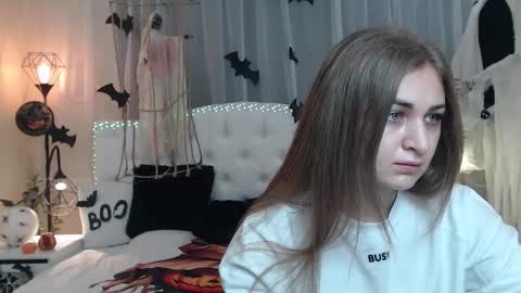 beataangel online show from 11/01/25, 08:27