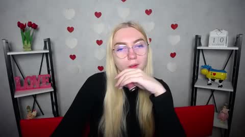 BeatriceFlyy online show from 12/11/24, 06:14