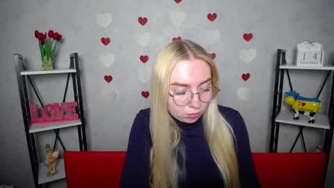 BeatriceFlyy online show from 12/14/24, 01:05