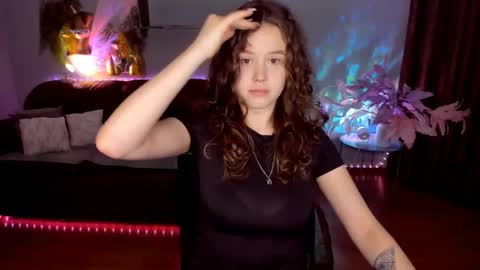 Snapshot of beatricewild chatting on 05/12/26, 11:07 BeatriceWild online show from 05/12/26, 11:07