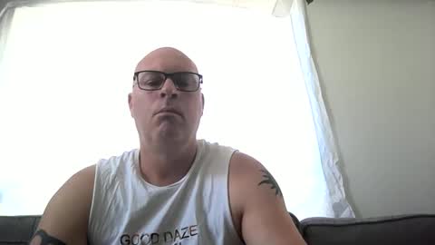 Snapshot of beatsboy87 chatting on 01/04/25, 01:10 beatsboy87 online show from 01/04/25, 01:10