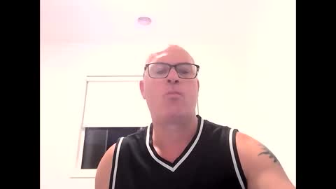 Snapshot of beatsboy87 chatting on 02/28/25, 09:25 beatsboy87 online show from 02/28/25, 09:25