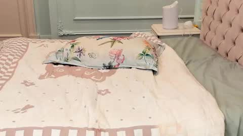 Chloe - Follow me on Fansly  online show from 02/16/26, 01:07