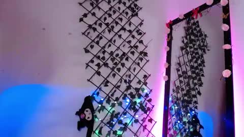 Snapshot of beautibellah chatting on 01/13/26, 02:06 beautibellah online show from 01/13/26, 02:06