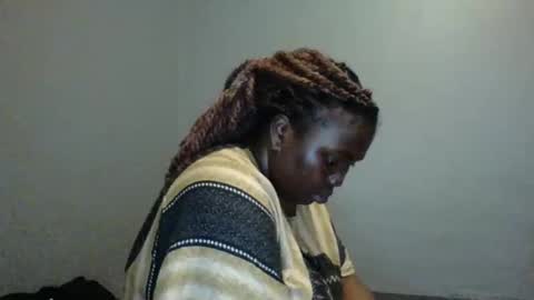 Snapshot of beautie699392 chatting on 03/11/25, 03:34 Lil stunner online show from 03/11/25, 03:34