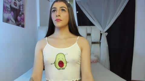 Valeria online show from 04/16/26, 02:45