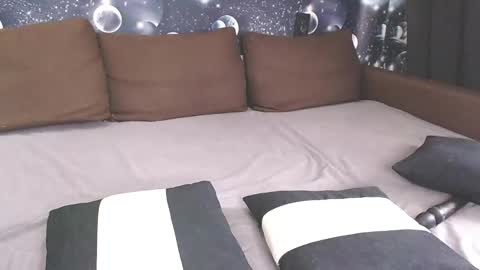 Gina online show from 03/05/25, 05:40