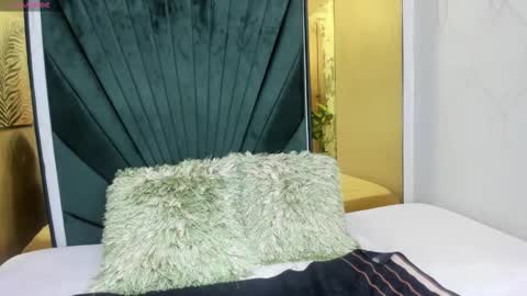   online show from 03/04/26, 02:17