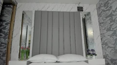 Snapshot of beautifulgirl4u_ chatting on 06/22/26, 11:13 online show from 06/22/26, 11:13