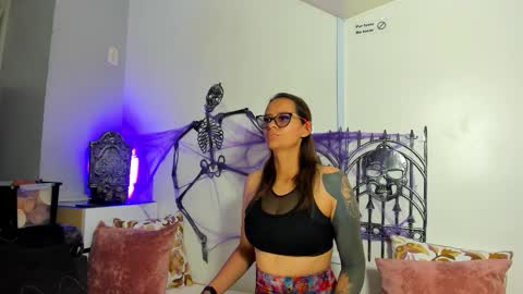 maria online show from 10/20/25, 07:14