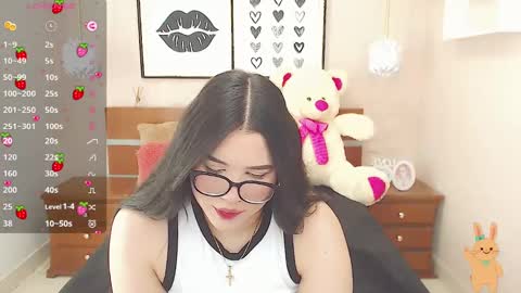 Snapshot of beautty_pink chatting on 01/08/25, 01:52 beautty_pink online show from 01/08/25, 01:52