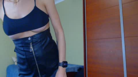 Snapshot of beauty_fruity chatting on 02/26/25, 11:30 Maria online show from 02/26/25, 11:30