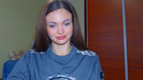 Snapshot of beauty_fruity chatting on 03/08/25, 09:39 Maria online show from 03/08/25, 09:39
