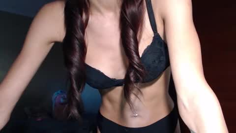 Snapshot of beauty_fruity chatting on 09/27/25, 07:02 Maria online show from 09/27/25, 07:02