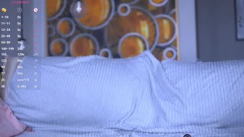 Polly  online show from 09/21/25, 06:26