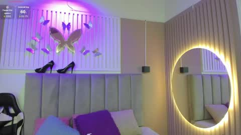 Chantall online show from 04/16/26, 03:07