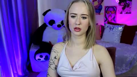 beauty Sasha online show from 10/18/25, 02:07