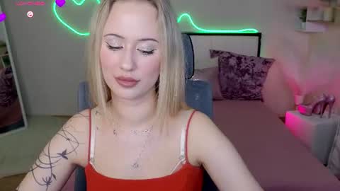 Snapshot of beauty_sashaxx chatting on 07/22/26, 03:48 beauty Sasha online show from 07/22/26, 03:48