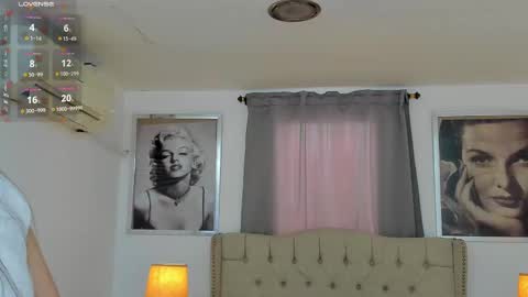 Ariana Reyes online show from 10/04/25, 12:14