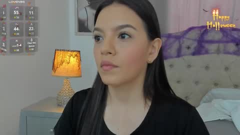 Ariana Reyes online show from 10/20/25, 12:38