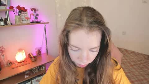 Snapshot of beautyeliise chatting on 05/25/26, 08:09 Eliise online show from 05/25/26, 08:09