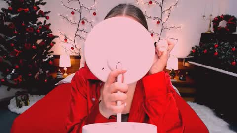 Gloria online show from 12/17/25, 08:15